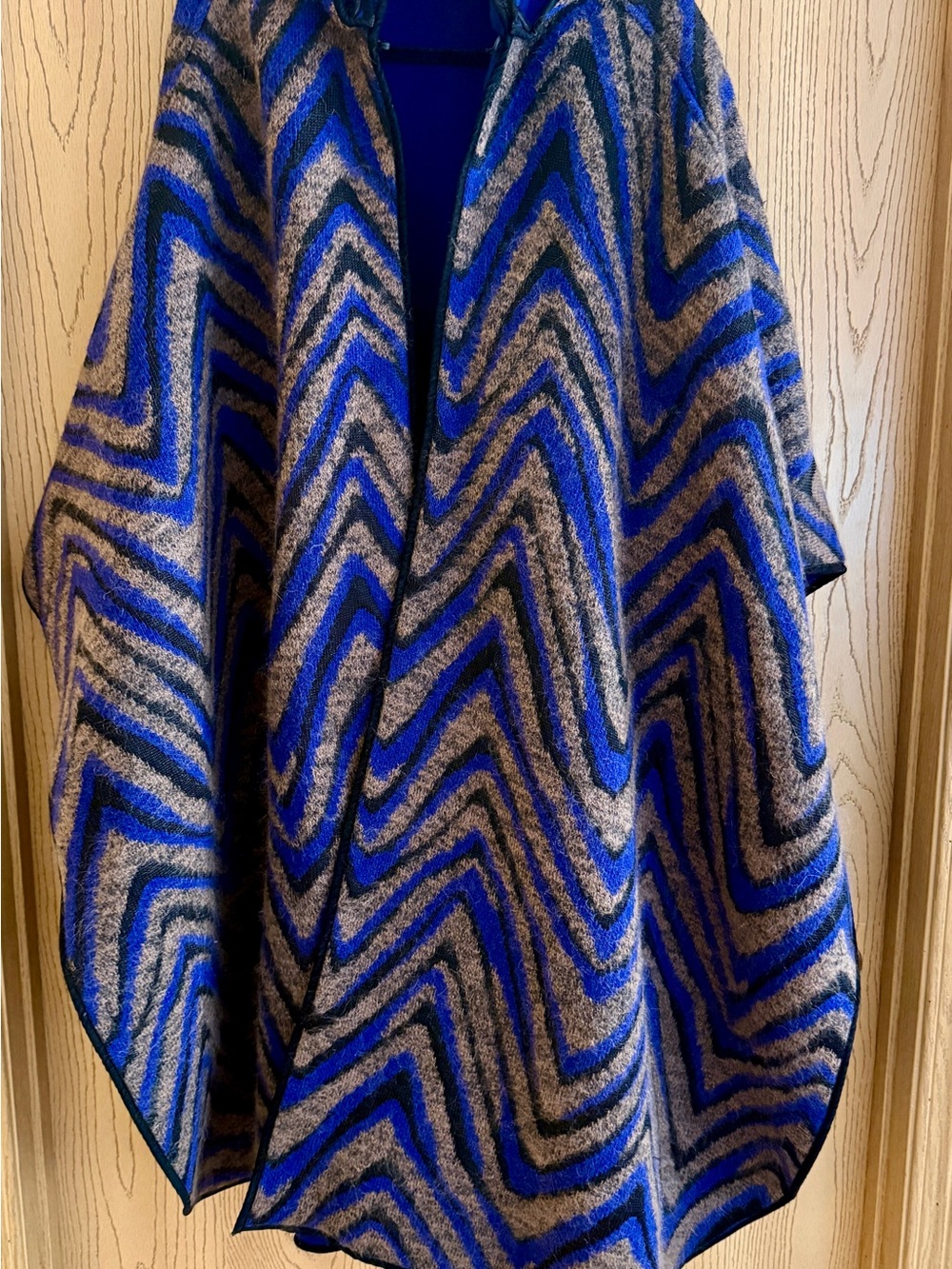 Missoni Blue and Gray Chevron Wool Cape